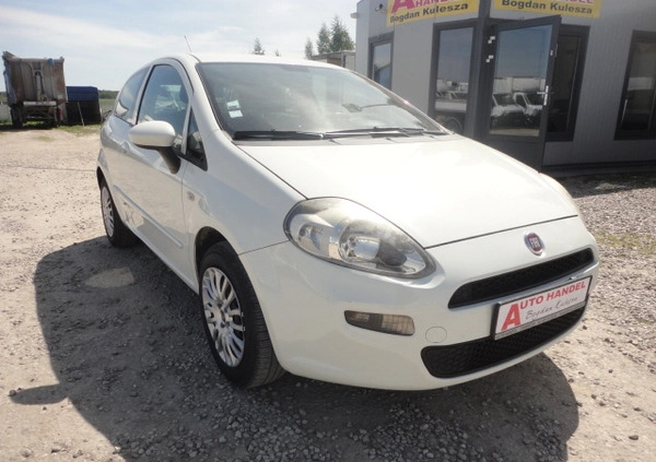 Fiat Punto cena 15900 przebieg: 149000, rok produkcji 2016 z Tarczyn małe 137